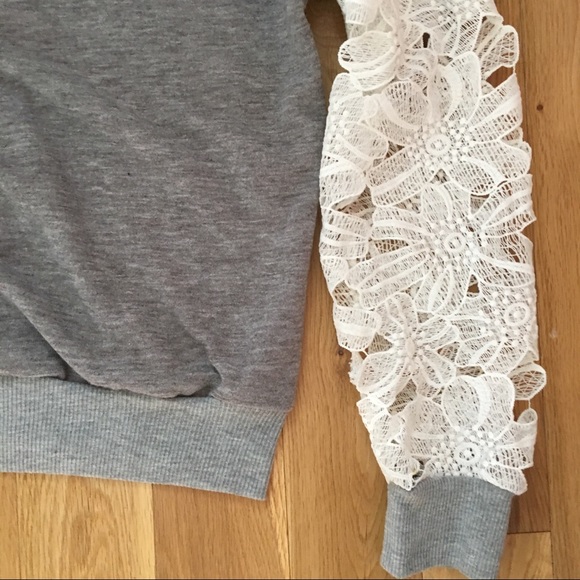 Romantic Sweater with White Lace Sleeves - Picture 5 of 7